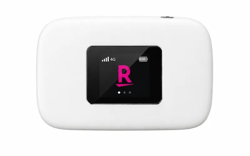 Rakuten WiFi Pocket Platinum in Japan